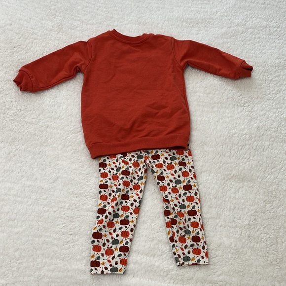 Cute 18m Thanksgiving set. - Picture 5 of 7